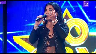 Imitadora de Alejandra Guzmán convenció al jurado con dos buenas canciones