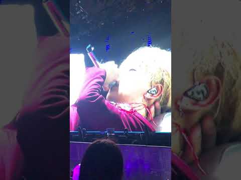 190407 BTS LOVE YOURSELF in BKK -Seesaw SUGA