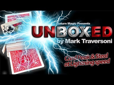 Voir la vidéo Unboxed Red - Mark Traversoni