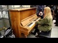 Valentina Lisitsa: Liszt La Campanella, Saint Pancras Station, London