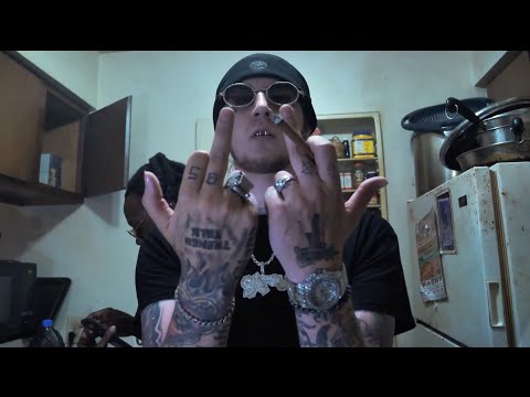 Lil Johnnie Ft. Pyrobethename - "Why They Callin Me" (Official Music Video)