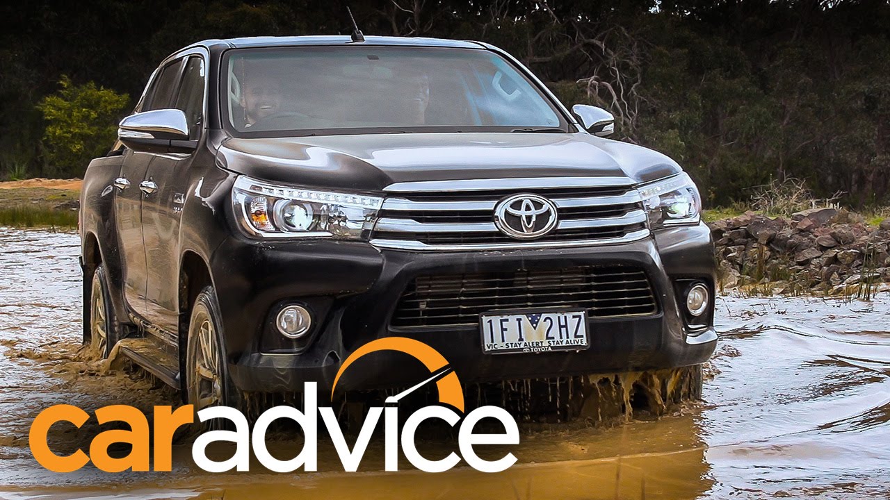 Toyota HiLux Review