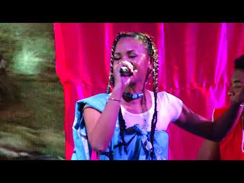 ANNICETTE   HOSIK' I GASIKARA