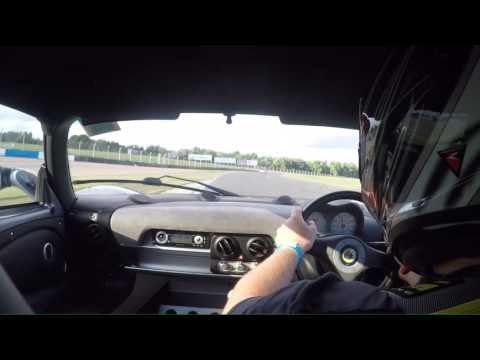 Lotus Exige Spin at Donington Park
