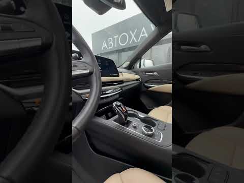 фото cadillac xt4 i 0