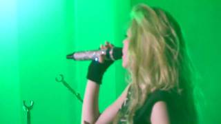 Avril Lavigne - I Always Get What I Want (The Black Star Tour- Live in Singapore Concert 2011)