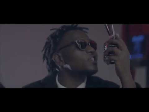 Opération de Salauds - JOHNNY