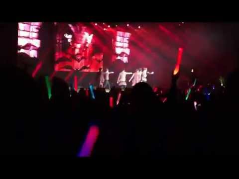 VIXX " Voodoo Doll" Chicago 141122