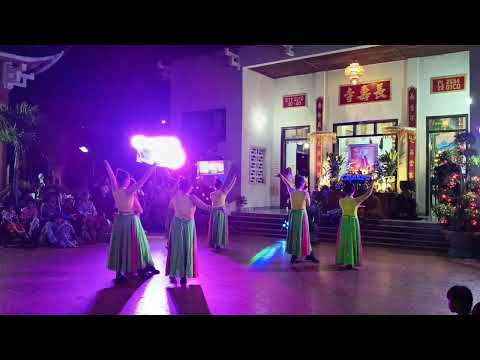 Thành âm từ bi###múa##