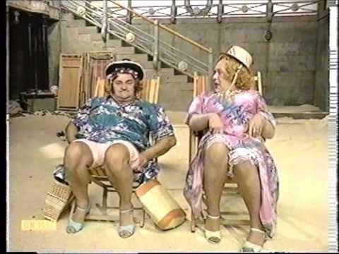 Les Dawson - Cissie & Ada - A Week at the Seaside