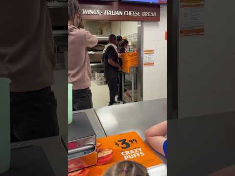 Little Caesars Pizza Kit - Complaints on Teala g