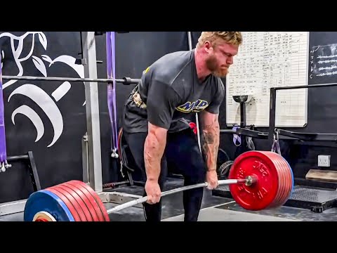 World’s Strongest Powerlifter Shows His New PR (Conventional)