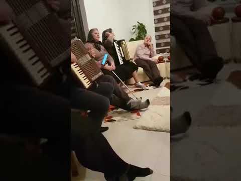 Colaj * O dă-ne azi mantaua lui Ilie * Nu te teme * Mare e Domnul meu