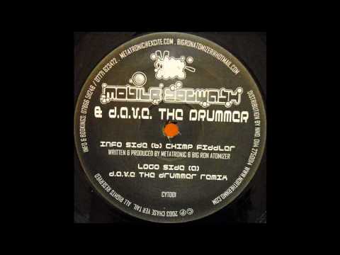 Mobile Dogwash - Chimp Fiddler (D.A.V.E The Drummer Remix) (Acid Techno 2004)