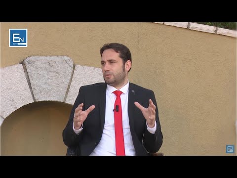 Si shpërblehet kërkimi i diturisë tek Zoti?! Pyetja e Firduesit drejtuar Elvis Naçit.