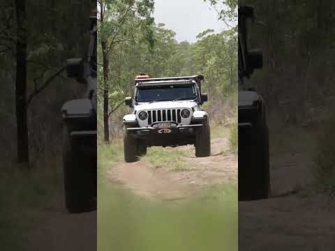 Rhino-Rack | NEW DIY Overlanding Kit for the Jeep Gladiator and Jeep Wrangler