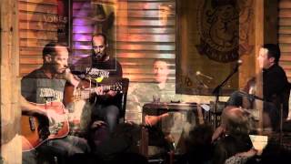 Paul Thorn - 'She's Got a Crush on Me' Live