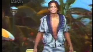 RECORDANDO LOS 80&#39;S... LUIS MIGUEL Y LA CHICA DEL BIKINI AZUL... (REMASTERIZADO)