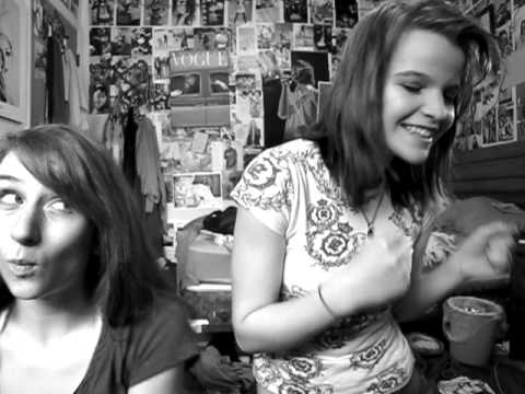 Deez crusty crust lips I gawt.