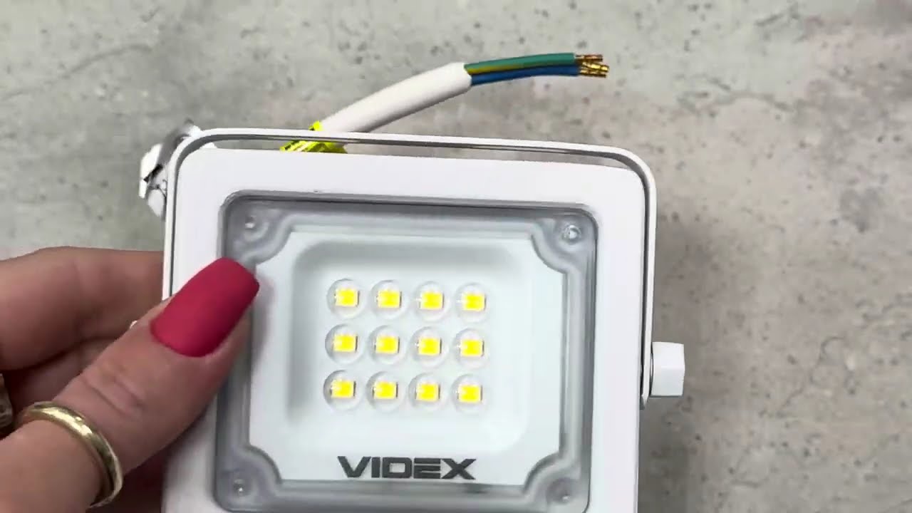 Светодиодный прожектор VIDEX 10W 5000K белый (VL-F2e-105W)