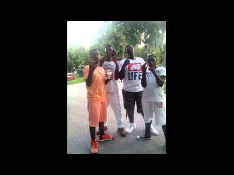 PickOnee ft. Bebe, Kez, Ricky, Aj , & Tankaa