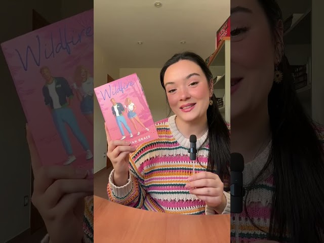 Vídeo relacionado con Un amor real (Éxitos)