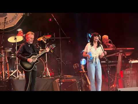 Different Drum 🥁 (Stone Poneys) - Just One Look Live at The Historic Everett Theater 3/22/2024