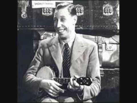 Swimmin' With The Wimmin' - George Formby