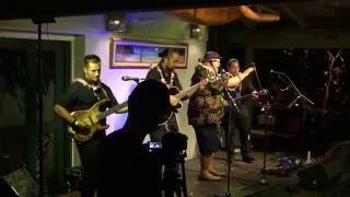 Kalani Pe`a - Noho Paipai