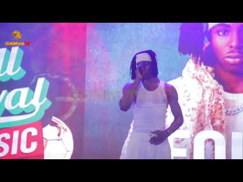 FOLA BRINGS THE ENERGY, STIRRED UP THE CROWD AT BET9JA MAINLAND BLOCK PARTY