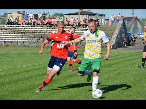 Remisowe derby Dąbrowy