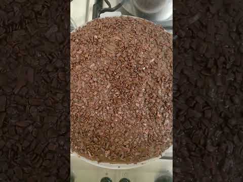 Bolo de chocolate                                  #chocolate#bolo# brigadeiro