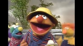 Muppet Songs: Ernie - Rubber Duckie Montage
