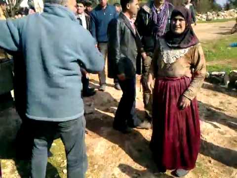 جثمان محمد حسن الجيسي في كفر نبودة في محافظة حماة