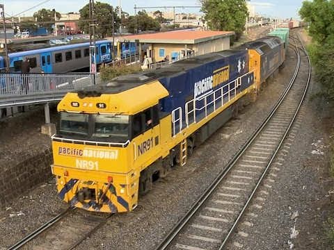 Australian freight train with NR & AN class locomotives - PoathTV Trains, Railways & Railroads