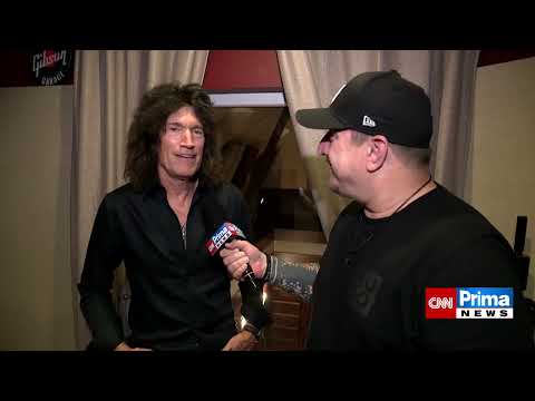 Kytarista z Kiss Tommy Thayer sbalil dceru zpěváka Turbo a nahrál s nimi nový song ! EXKLUZIVNĚ