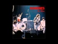 Ramones - "Suzy is a Headbanger" - It's Alive