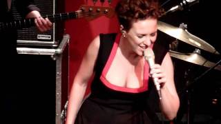 Beady Belle "Self-Fulfilling" @ Bizz'Art club (Paris)