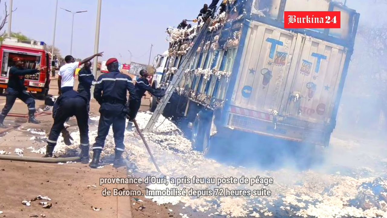 Boromo : 30 tonnes de coton partent en fumée après l’incendie d’un camion de la SOFITEX