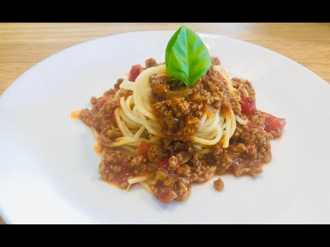 download lagu mp3 mp4 Curry Spaghetti Bolognese, download lagu Curry Spaghetti Bolognese gratis, unduh video klip Curry Spaghetti Bolognese