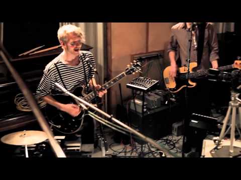 Fallulah - Back And Forth