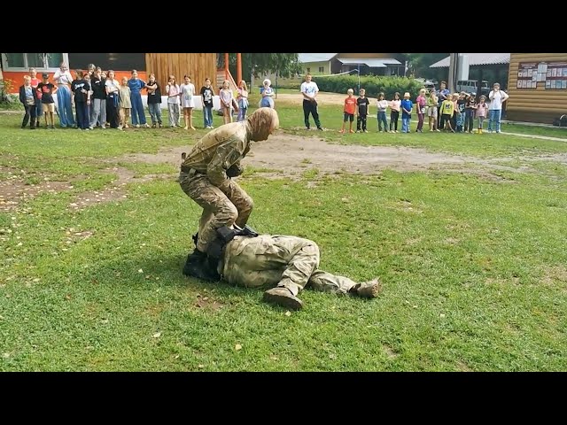 В оздоровительном лагере «Байкал» прошёл мастер-класс от Росгвардии
