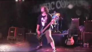 Galactic Cowboys - "9th of June" live (excerpts)