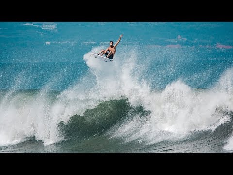 Jordy Smith in Berawa beach, Bali (slow motion 250fps)