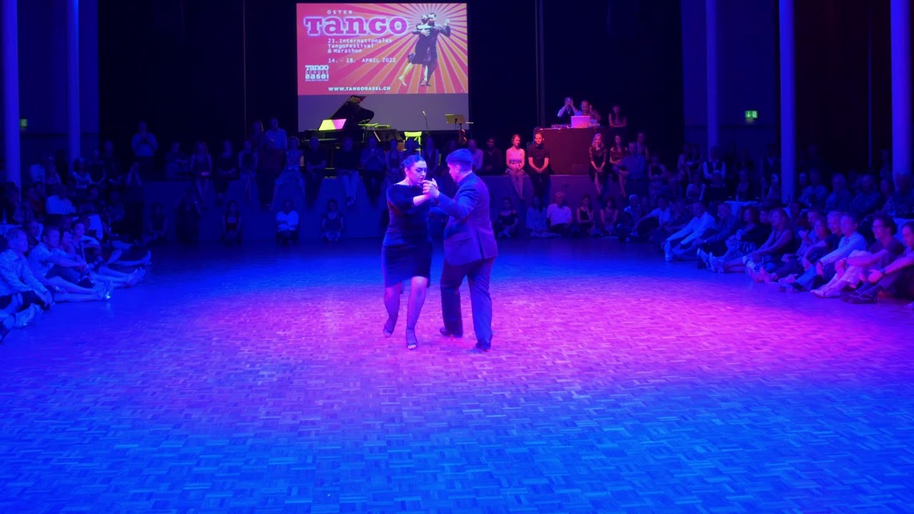 Video thumbnail for Ariadna Naveira & Fernando Sanchez bailan Osvaldo Pugliese   Emancipación