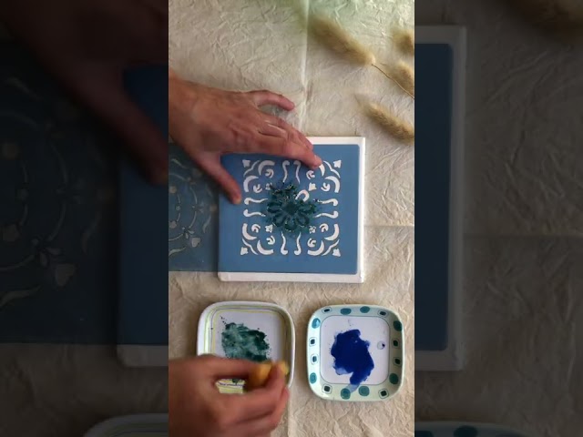 Vídeo relacionado con Functon+ Ponyo and Sousuke Design - Taza de cerámica, color blanco