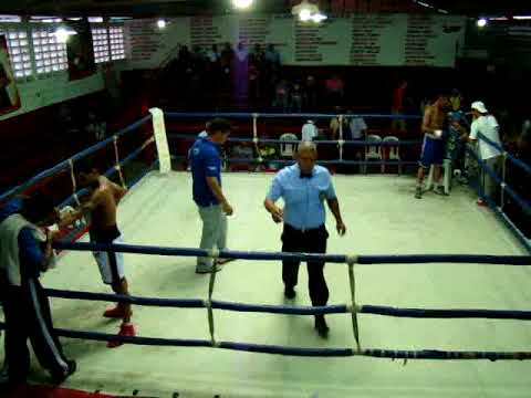 Luis Alberto Ríos "Pan Blanco" vs Richard Carrillo el 18 de noviembre