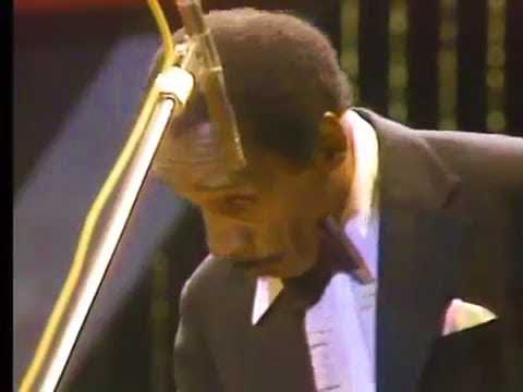 MJQ MODERN JAZZ QUARTET LIVE IN JAPAN 1981 Softly As In A Morning Sunrise Jasmine Tree Django