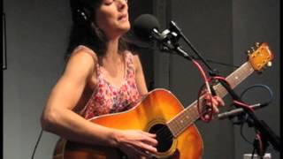 Olivia Chaney "There's Not a Swain" on WNYC's Spinning On Air