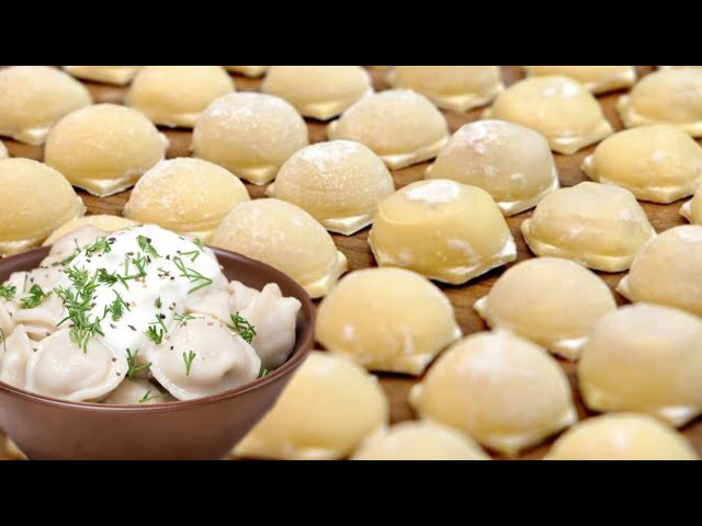 Рецепт пельменей на минеральной воде. Тесто для пельменей на минеральной воде. Тесто для пельменей на минералке. Тесто для пельменей. Тесто для пельменей на минеральной воде.